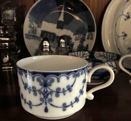 Nanette Flat Cup