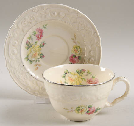O-12 Flat Cup & Saucer Set