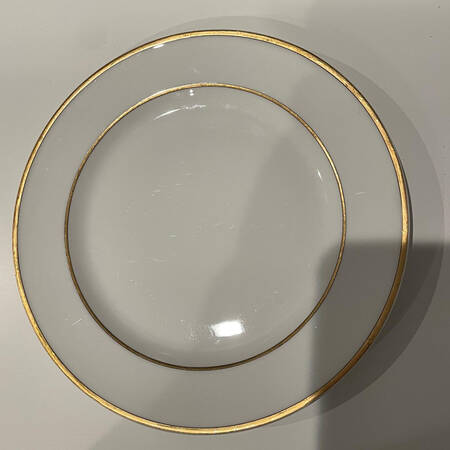 H1197 Luncheon Plate