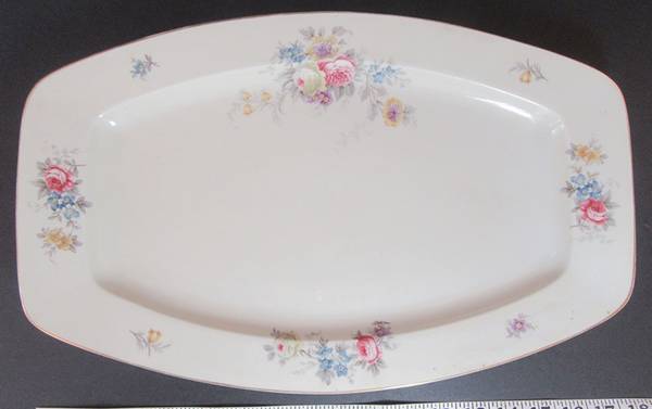 HUT817 17" Oval Serving Platter