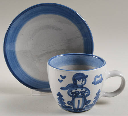 Skier Flat Cup & Saucer Set