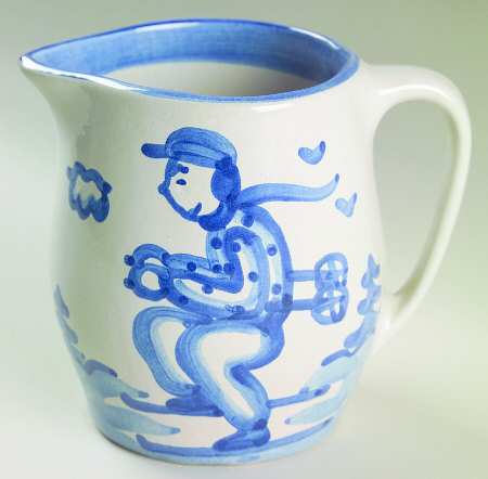 Skier 24 Oz Pitcher