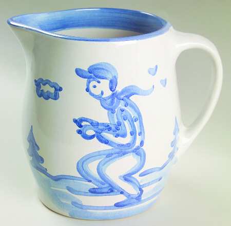 Skier 44 Oz Pitcher