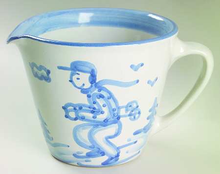 Skier Mixing Pitcher