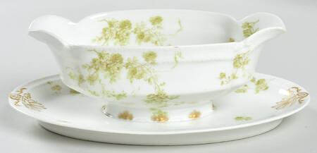 Schleiger 42N Gravy Boat with Attached Underplate