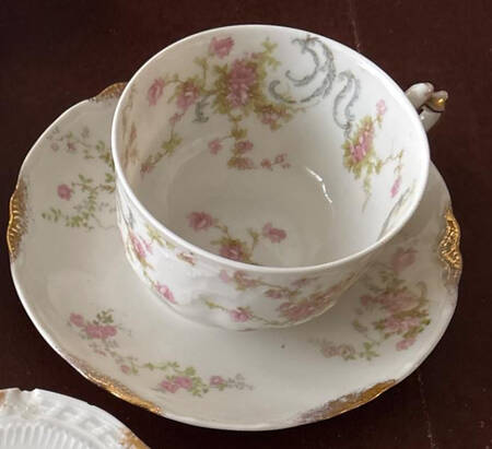Schleiger 56c Flat Cup & Saucer Set