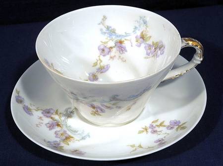 Schleiger 63p Flat Cup & Saucer Set