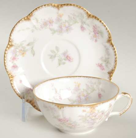 Schleiger 75 Flat Cup & Saucer Set