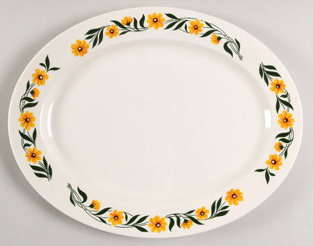 Yellow Daisy 15" Oval Serving Platter