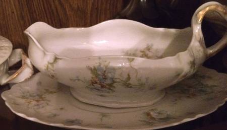 Schleiger 156g Gravy Boat & Underplate