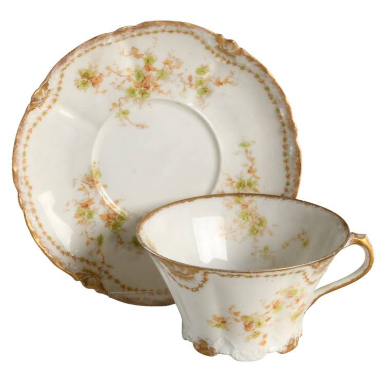 Schleiger 159J Flat Cup & Saucer Set
