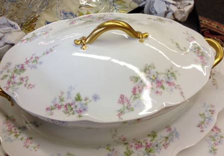 Schleiger 455i Oval Covered Vegetable
