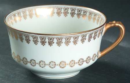 Schleiger 781a Footed Cup