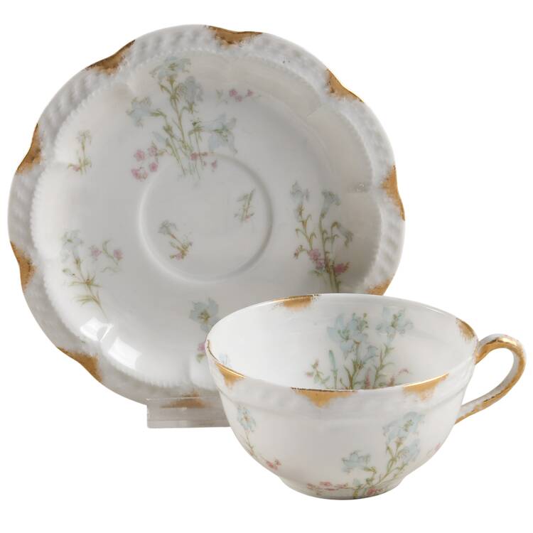 Schleiger 229a Flat Cup & Saucer Set