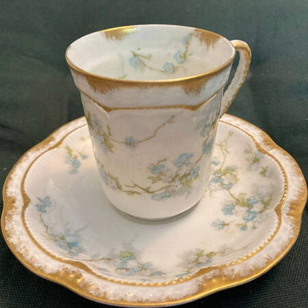 Schleiger 248H Chocolate Cup & Saucer Set