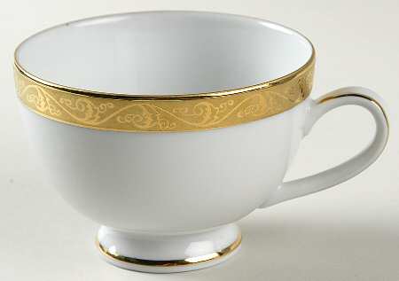 Chamberlain Footed Cup