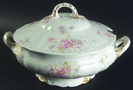 Schleiger 331a Tureen &  Lid