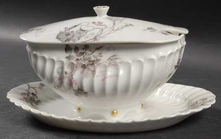 Schleiger 1152-5 Gravy Boat w/Attached Underplate & Lid