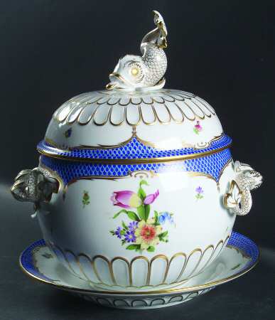 Printemps Blue Border 4 Qt Dolphin Tureen w/Lid & Underplate
