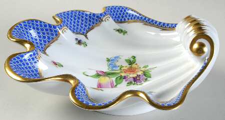 Printemps Blue Border Large Shell Shaped Dish