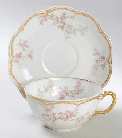 Schleiger 1131D Flat Cup & Saucer Set