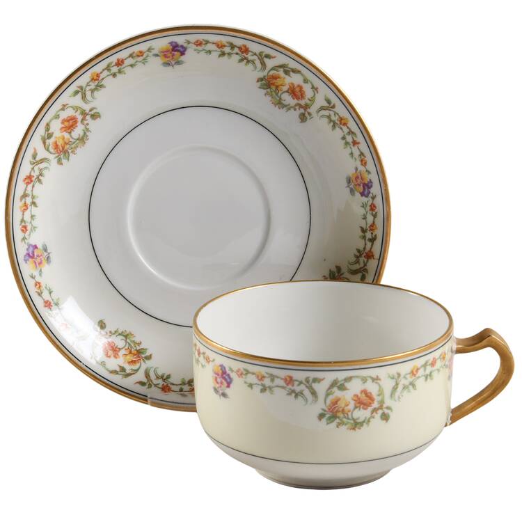 Schleiger 534C Flat Cup & Saucer Set