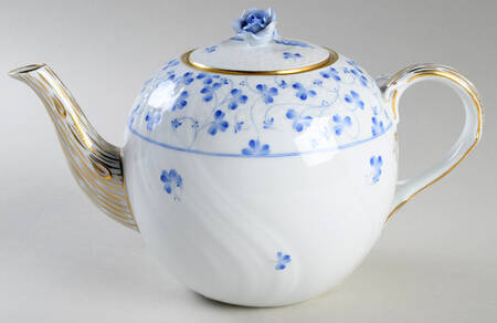 Rachael (Newer) Teapot & Lid