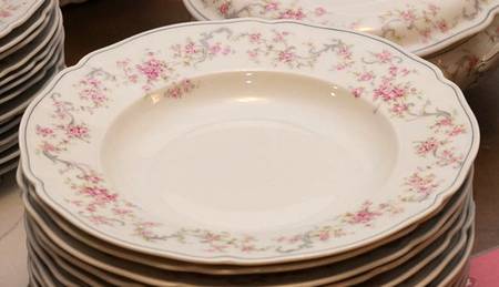 HUT888 Rim Soup Bowl