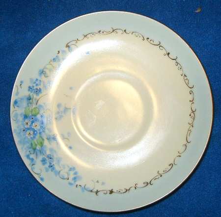 HUT869 Saucer