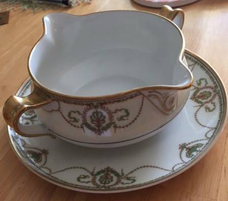 Schleiger 510-1 Gravy Boat & Underplate