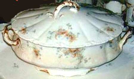 Schleiger 836g Oval Covered Vegetable