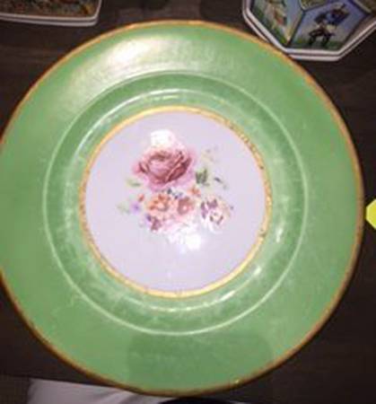 HUT898 Dinner Plate