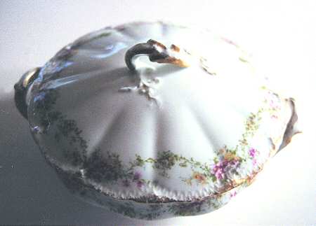 Schleiger 1058-2 Round Covered Vegetable