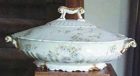 Schleiger 1023d Oval Covered Vegetable
