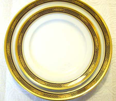 HUT902 Salad Plate