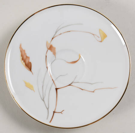HC667 Saucer