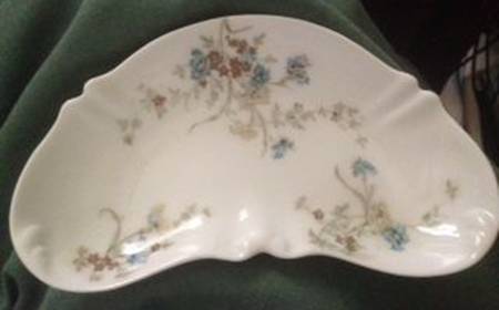 Schleiger 1031 Bone Dish