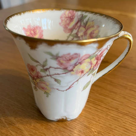 Schleiger 1151c Chocolate Cup & Saucer Set
