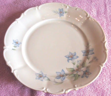 HUT914 Dinner Plate