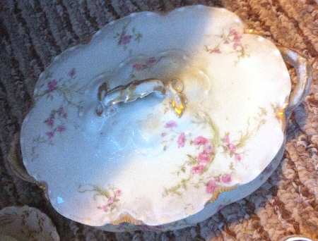 Schleiger 1166 Oval Covered Vegetable