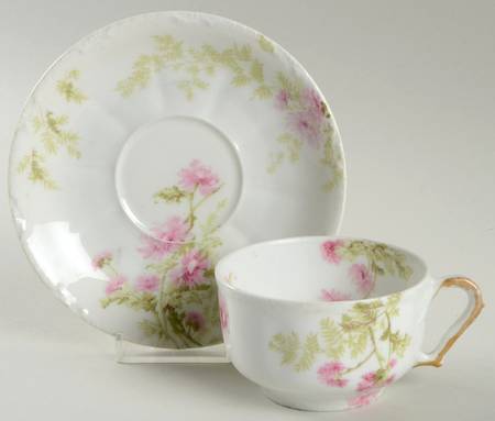 Schleiger 1235 Flat Cup & Saucer Set