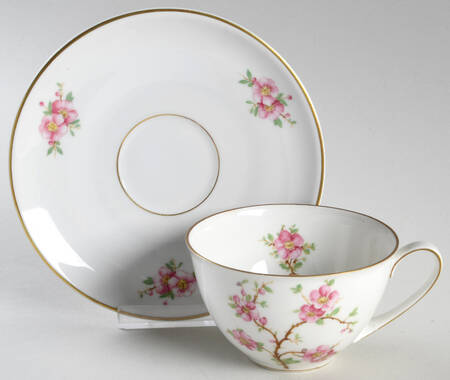 Flat Cup & Saucer Set