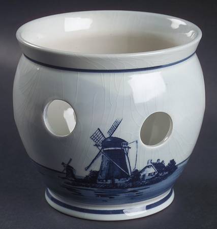 Delfts Blue Flower Bulb Oval Planter (1 Pc)