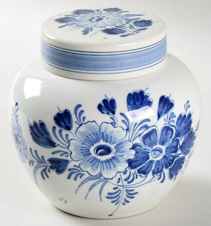 Delfts Blue 4" Ginger Jar & Lid