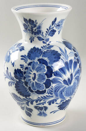 Delfts Blue 8" Vase
