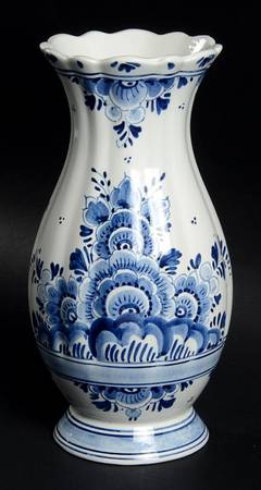 Delfts Blue 8" Vase