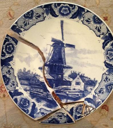 Delfts Blue 16" Wall Plate
