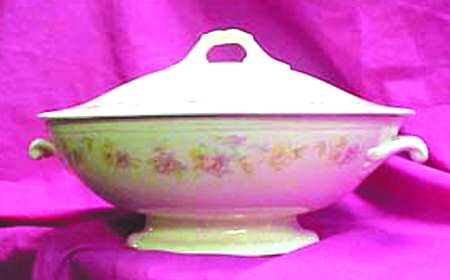 G3493 Round Covered Vegetable