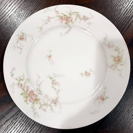 Schleiger 318-2 Luncheon Plate