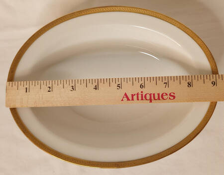 H1488 9" Oval Vegetable Bowl